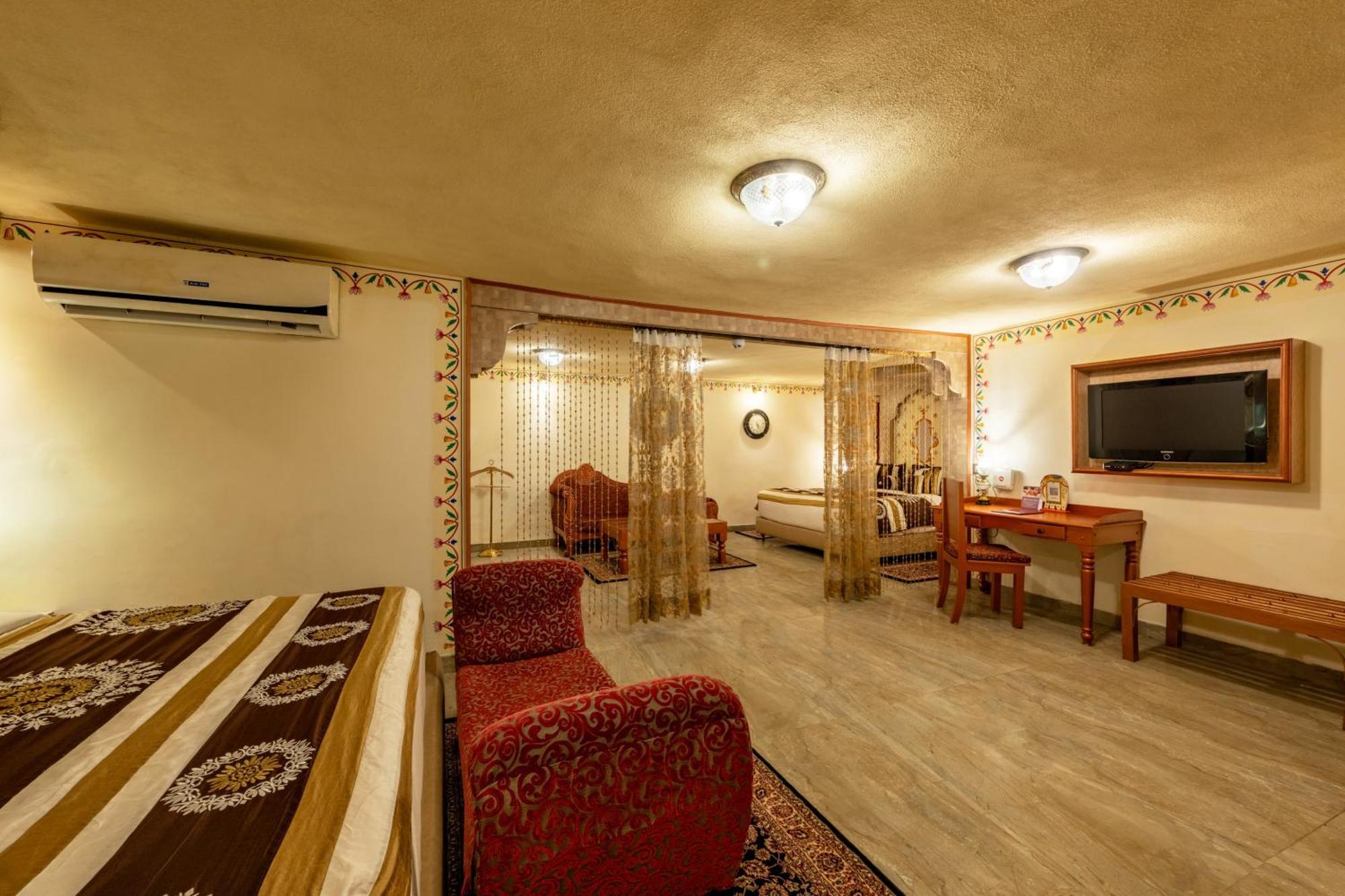 Chokhi Dhani The Ethnic 5 Jaipur Buitenkant foto